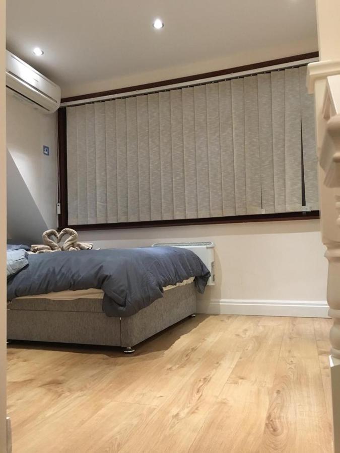 Studio Flat In The Heart Of Golders Green Londres Extérieur photo