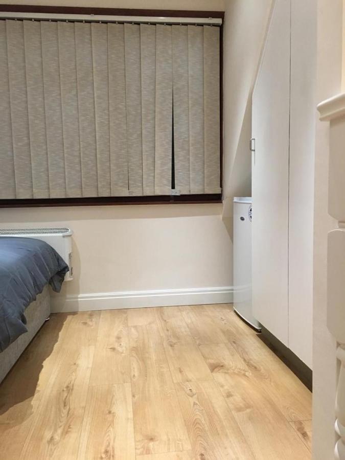 Studio Flat In The Heart Of Golders Green Londres Extérieur photo